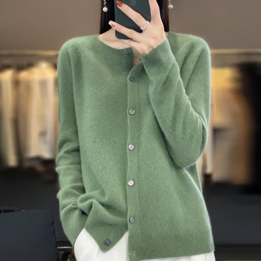 Annika™ - Soft and elegant wool cardigan
